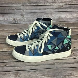 Adidas Courtvantage Mid Sneakers